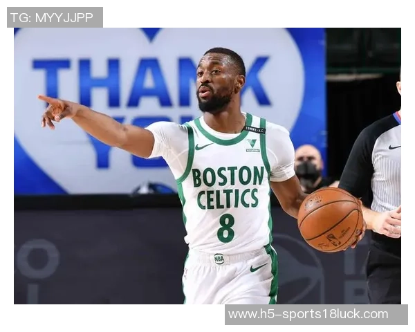 普理查德上半场火力全开三分球精准命中助球队争取胜利